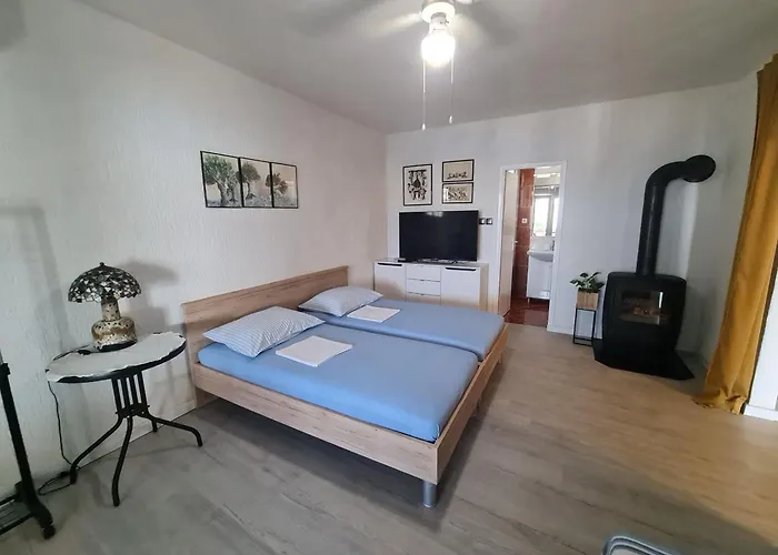 Apartments Ivan